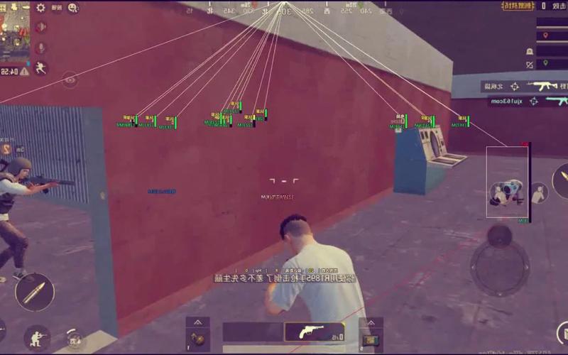 和平精英《剑齿虎》辅助